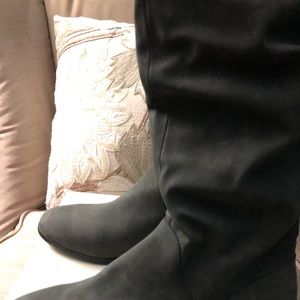 Charcoal gray flat Knee-high boots size 8 1/2